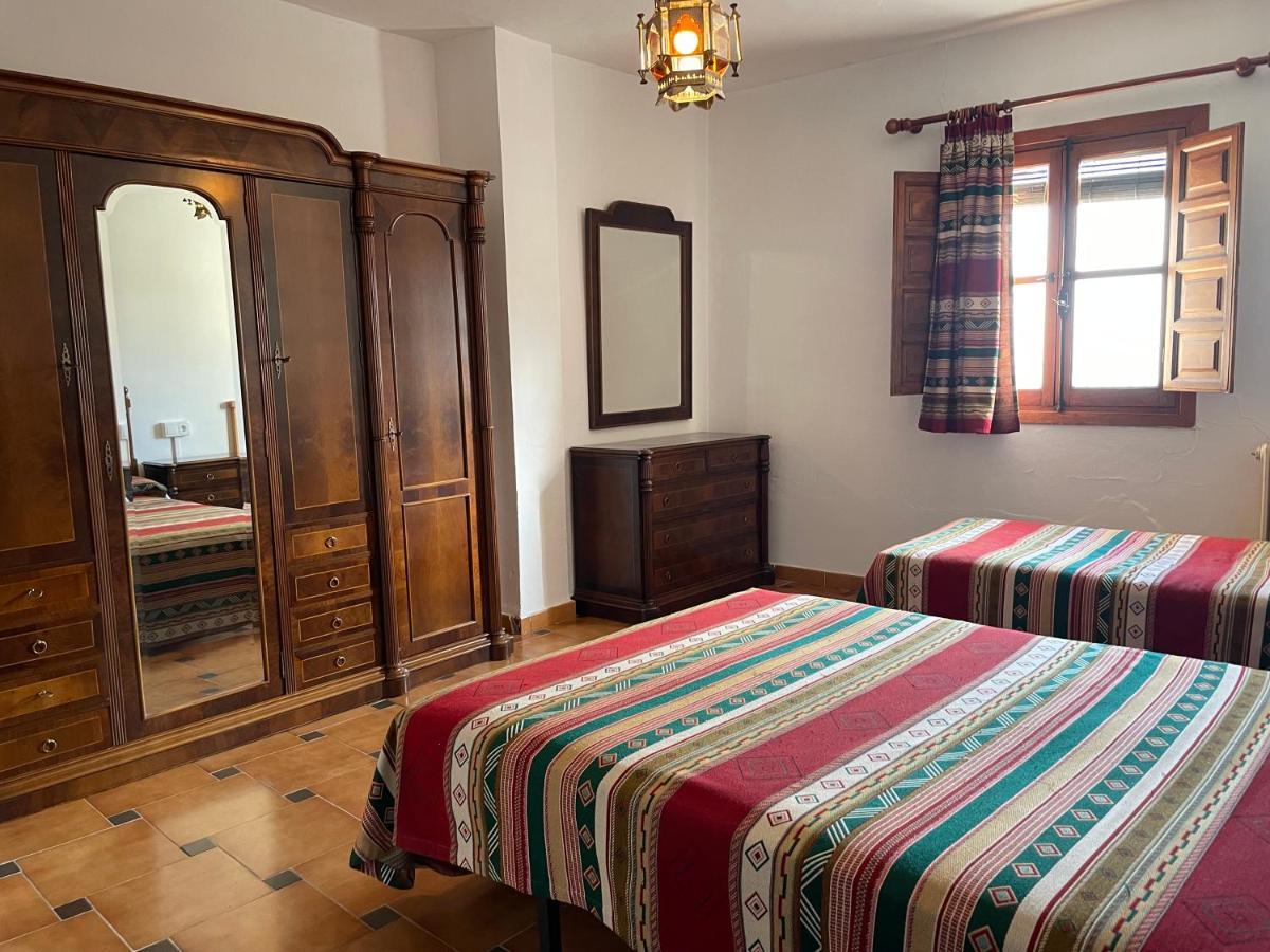 Hostal Rural Poqueira カピレイラ エクステリア 写真
