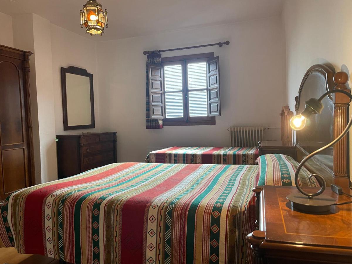 Hostal Rural Poqueira カピレイラ エクステリア 写真