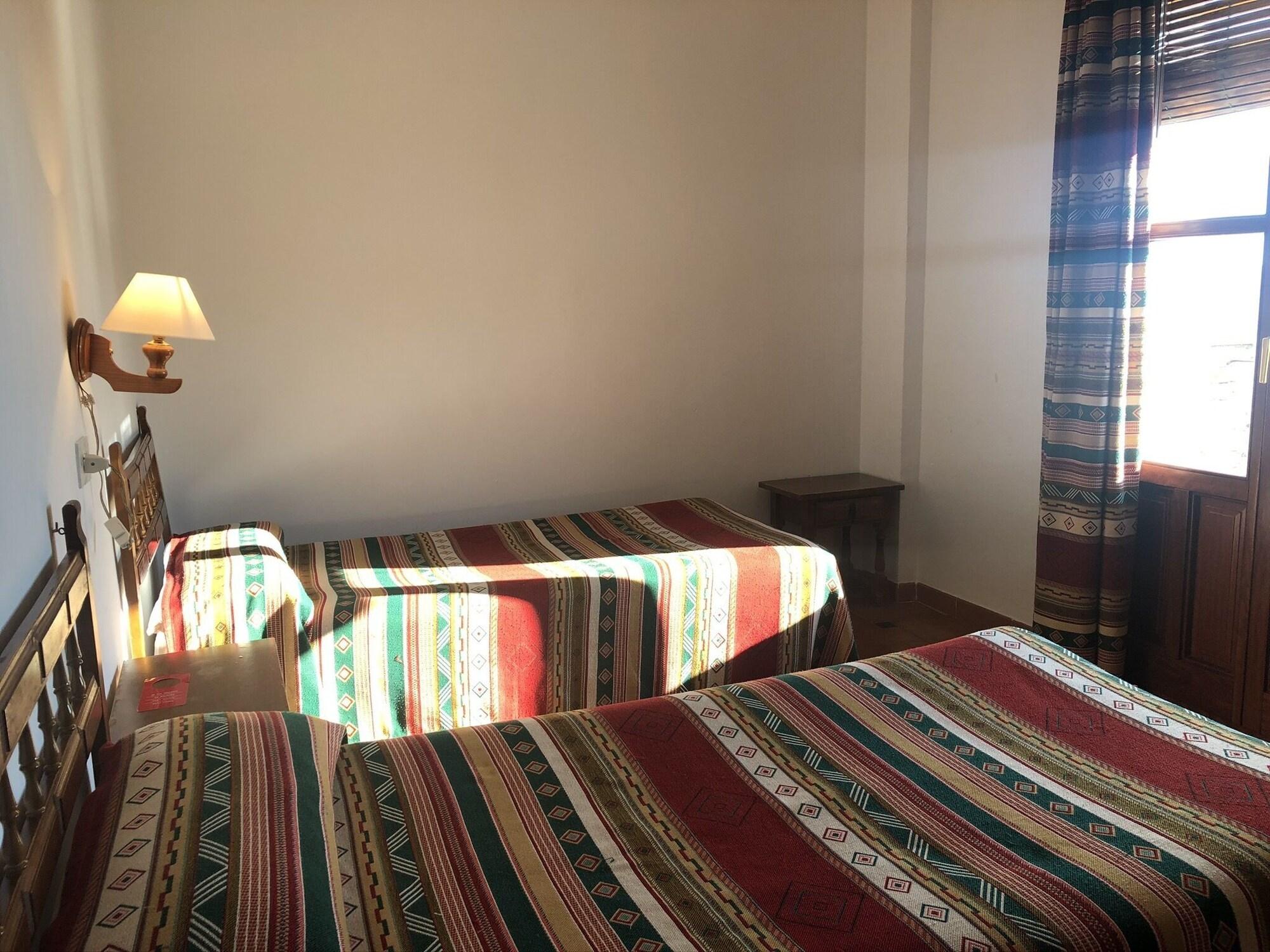 Hostal Rural Poqueira カピレイラ エクステリア 写真