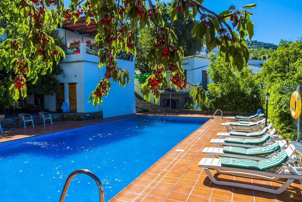 Hostal Rural Poqueira カピレイラ エクステリア 写真
