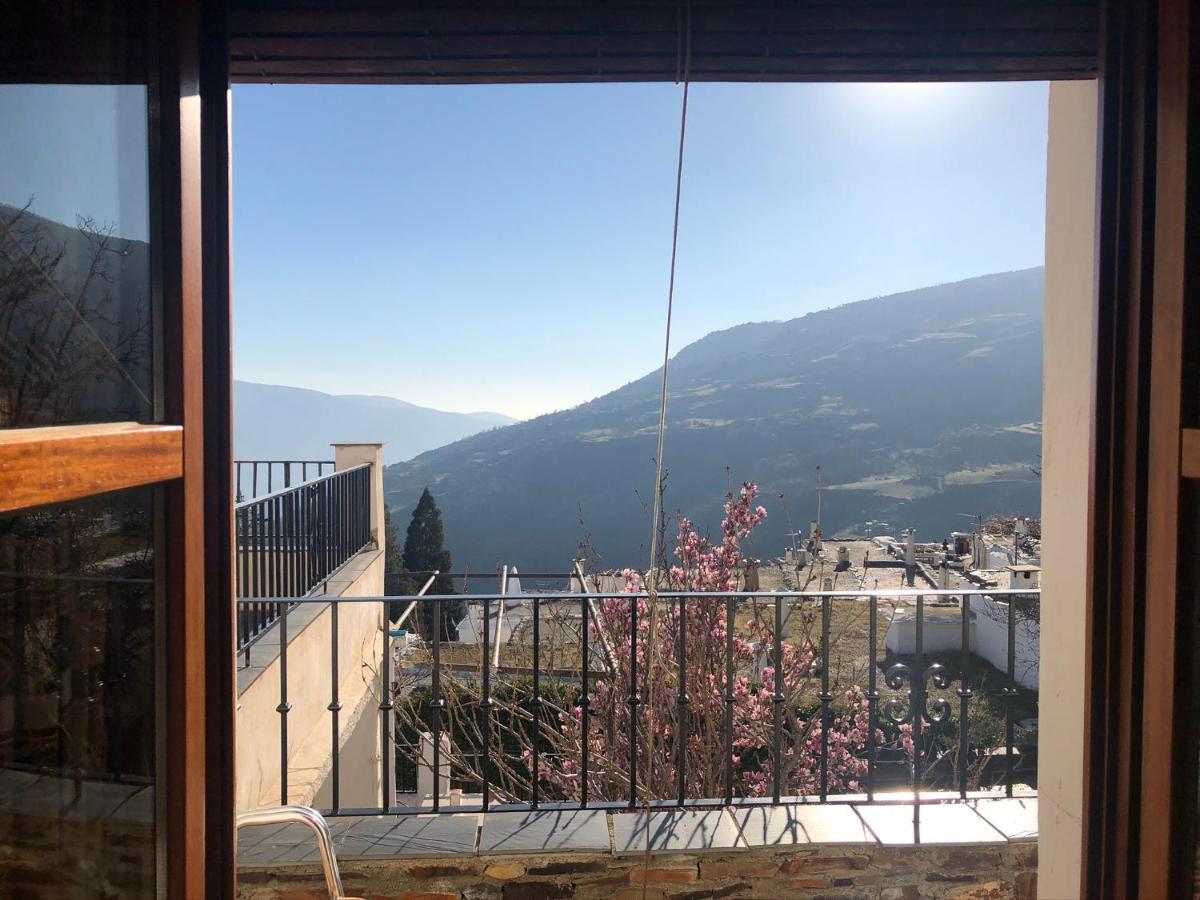Hostal Rural Poqueira カピレイラ エクステリア 写真